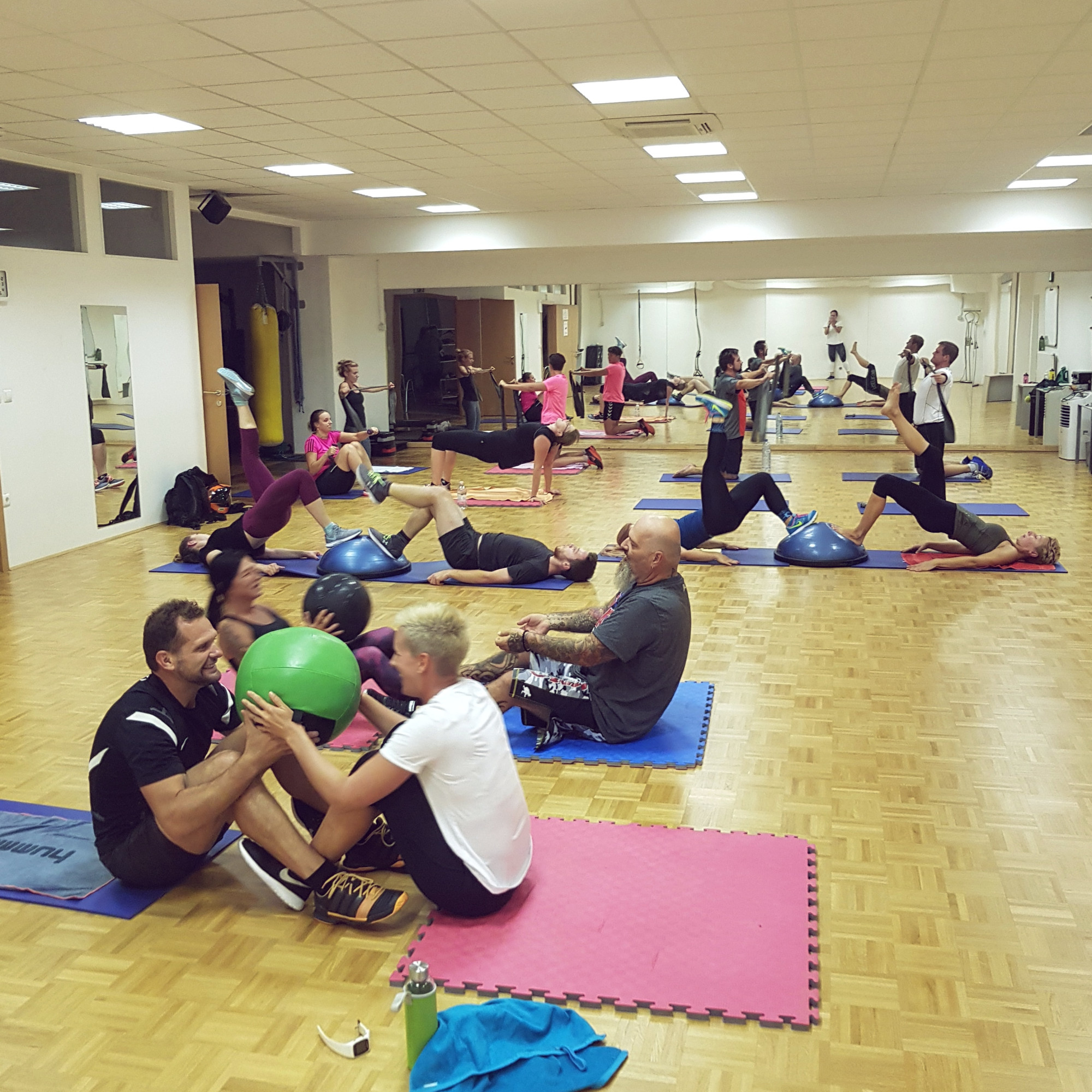 MAXXFIT telovadnica gallery image