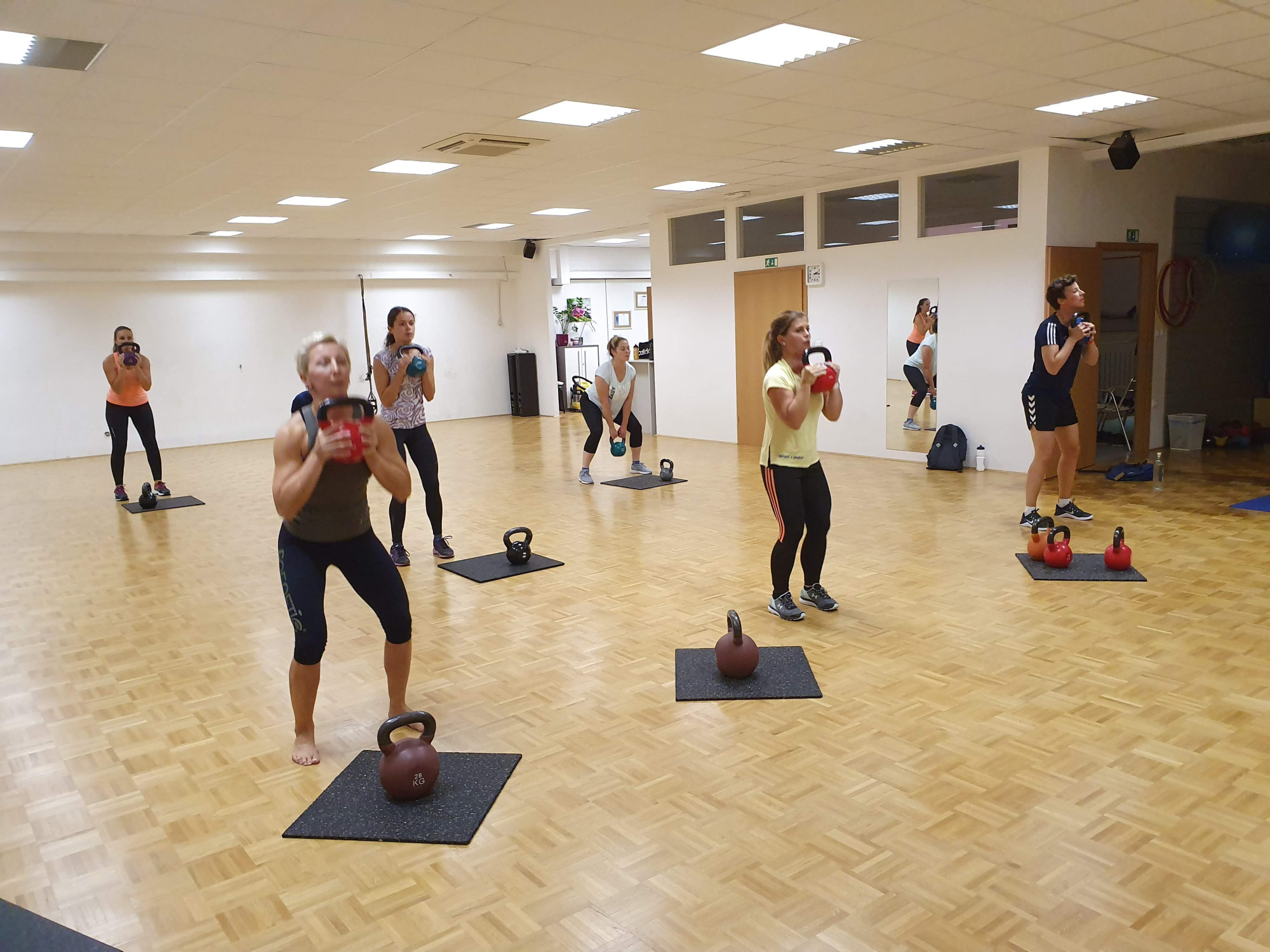 MAXXFIT telovadnica